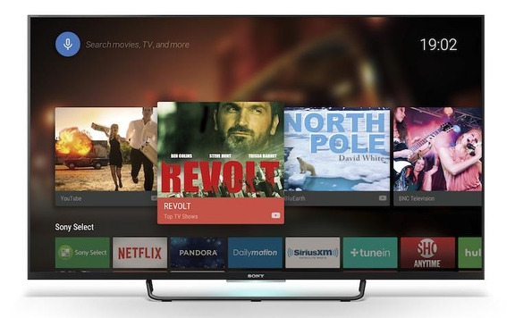 소니는 구글과 손잡고 안드로이드 TV 기능을 갖춘 4K 스마트TV와 크롬캐스트를 내장한 스피커에서 구글의 어시스턴트를 사용할 수 있도록 했다.  / 소니 제공