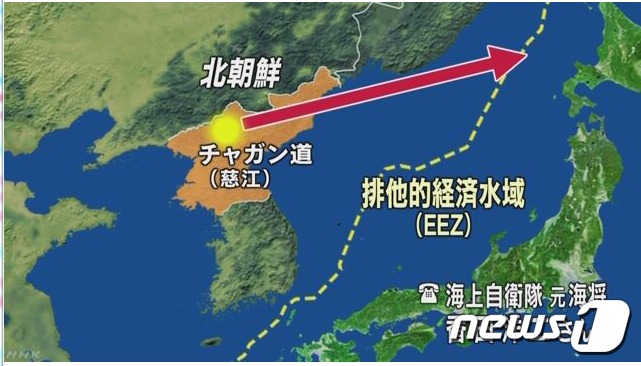 북한은 28일 오후 11시 42분께 동해상으로 탄도미사일 발사를 감행했다[출처=NHK]© News1