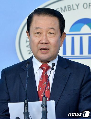 박주선 새정치민주연합 의원 2014.12.30/뉴스1 © News1 박세연 기자