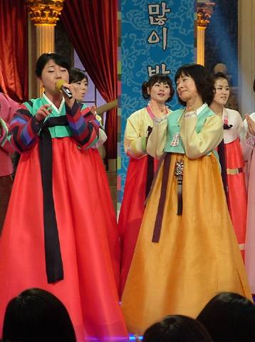 가수 김정은과 사촌 가수 이은하의 2007년 동반 출연