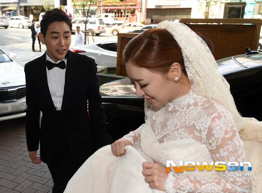 안용준, 베니에게 눈을 뗄 수 없어