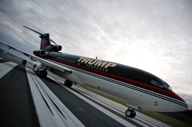 도널드 트럼프의 전용기 보잉 757-200.