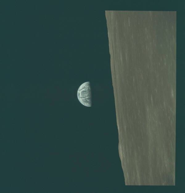 아폴로10호가 달궤도에서 본 지구가 뜨는(?) 모습. 사진=나사