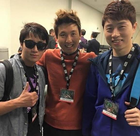 스타크래프트2 '공허의 유산' 임진록 펼친 홍진호·임요환, 보기 드문 다정샷 (사진=홍진호 인스타그램)