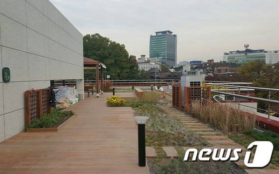 서울보건환경연구원·서울가정법원 옥상정원 26일부터 개방