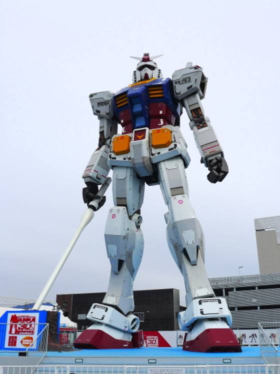 일본 도쿄 오다이바에는 2009년 여름 높이 18m 크기의 건담 모델이 만들어져 관광객들이 즐겨 찾고 있다. © News1