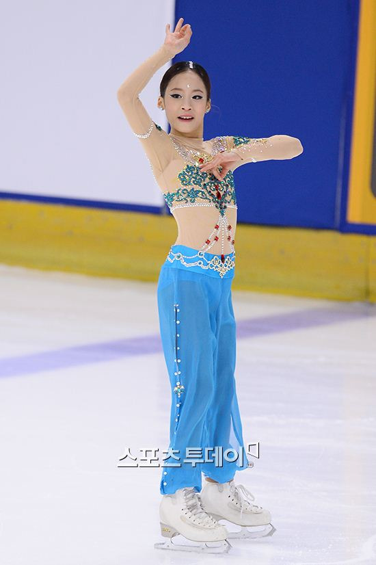 유영