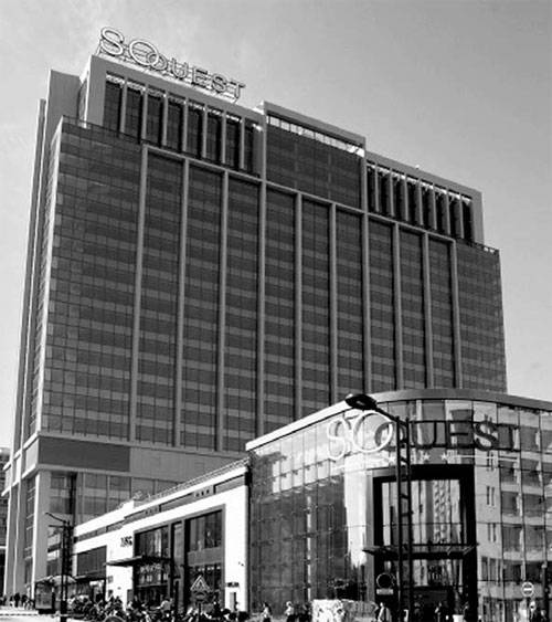 프랑스 파리 북서부에 위치한 `소 웨스트(SO OUEST) 오피스 타워`.