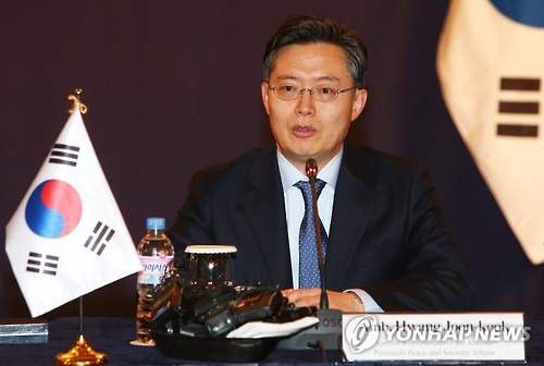 (서울=연합뉴스) 김주형 기자 = 황준국 외교부 한반도평화교섭본부장이 13일 서울 소공동 롯데호텔에서 열린 한미일 6자회담 수석대표 회동에서 모두발언하고 있다.