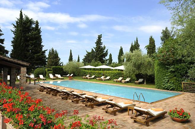 보르고 산펠리체의 야외수영장.