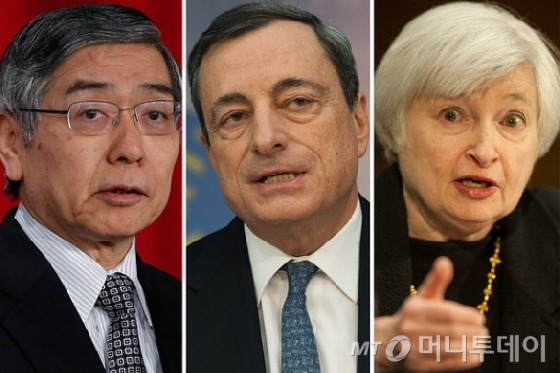 구로다 하루히코 일본은행(BOJ) 총재, 마리오 드라기 유럽중앙은행(ECB) 총재, 재닛 옐런 미국 연방준비제도이사회(FRB) 의장 지명자(사진 왼쪽부터). /사진=머니투데이DB