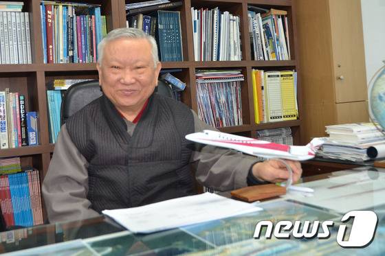 노승영 코리아익스프레스에어 회장 2016.2.10/뉴스1© News1 신효재 기자