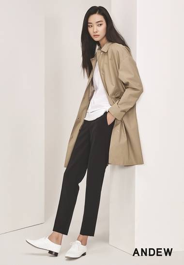 여성 싱글 오버사이즈 맥코트(O161CT510M) 15만9000원 © News1