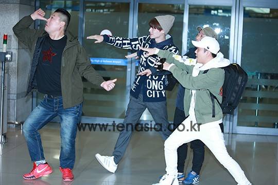 ‘신서유기2′ 멤버들과 함께 저팔게 퍼포먼스를 선보이는 강호동 (신서유기2)