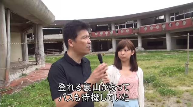 쓰나미에 휩쓸려 84명이 숨진 참사의 현장인 오카와 초등학교의 “교사 전체를 보존하는 것과 동시에 주변을 위령·추도의 장소로 정비해 가겠다”고 밝혔다. 사진 유투브 영상 캡처