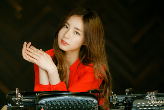 신세경