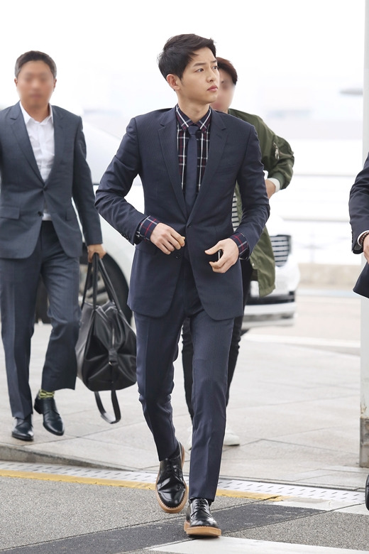 송중기