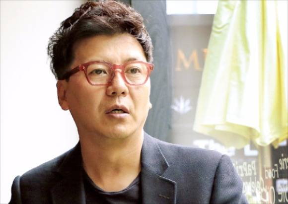 손지창 베니카 대표가 오는 7월 미국에서 열 예정인 드라마 콘서트를 설명하고 있다.