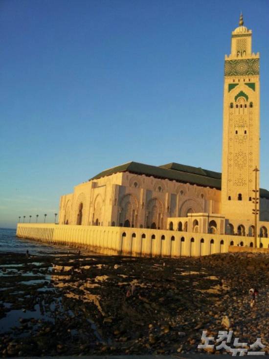 카사블랑카에 자리한 핫산 모스크(사진=투어2000 제공)