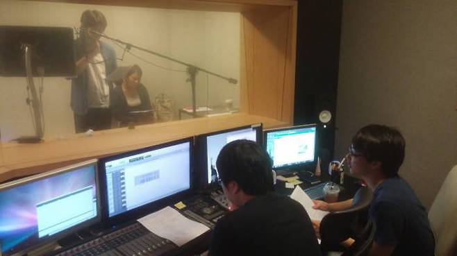 구원의 반 더빙 작업.