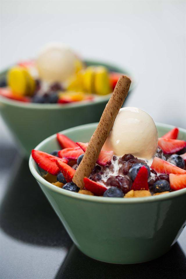 그랜드 하얏트 서울의 요거트 바닐라 치즈 케이크 빙수.