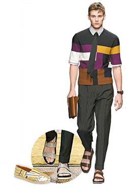 정장에도 어울리는 남성용 여름 신발인 페라가모의 에스파드리유(왼쪽)와 가죽 샌들.