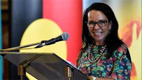 원주민 여성으로는 처음으로 호주 연방 하원의원에 당선된 린다 버니후보[출처: 린다 버니 트위터]
