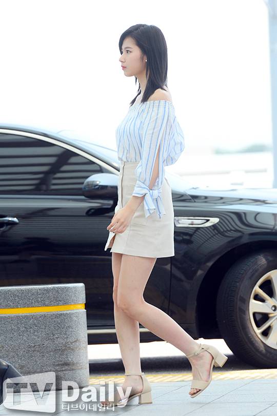 트와이스 사나