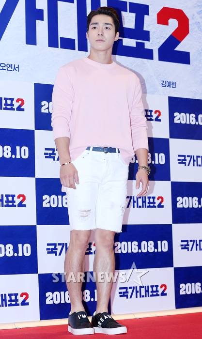 [★포토]서하준, '핑크가 잘 어울리는 남자'