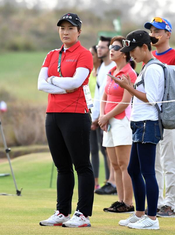 20일 오후(한국시간) 브라질 리우데자네이루 올림픽 골프 코스에서 여자 골프 4라운드 경기를 지켜보는 박세리 감독. 사진|OSEN