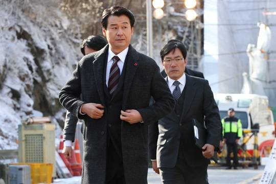 영화 터널 박혁권