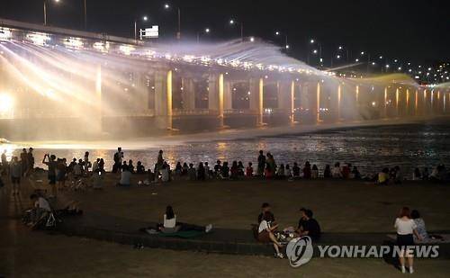 서울 한강의 열대야 모습[연합뉴스 자료사진]