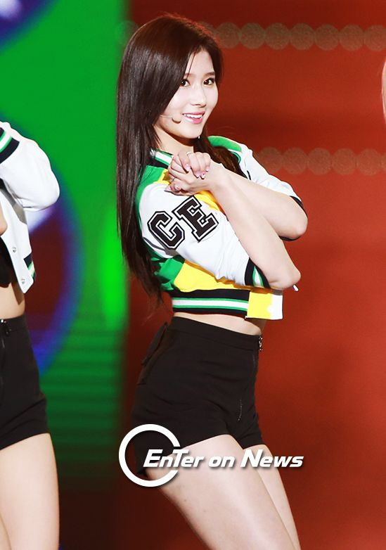 트와이스 사나