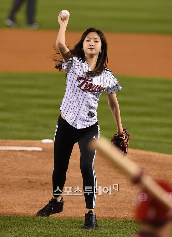 손나은