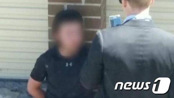 호주 시드니 외곽에서 12일 테러 모의 혐의로 체포된 16세 소년 [출처=디오스트레일리안]© News1