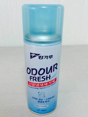 캉가루의 신발용 탈취제 `오더 후레쉬`.