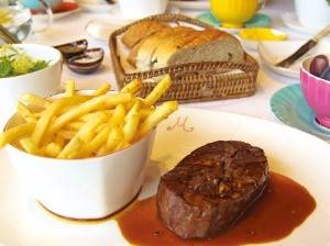 캐피탈M의 소고기 스테이크