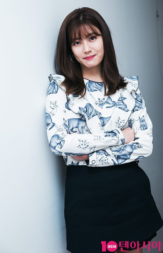 배우 남지현이 서울 강남구 논현동에 위치한 카페에서 진행된 텐아시아와의 인터뷰에서 포즈를 취하고 있다. / 사진=이승현 기자 lsh87@