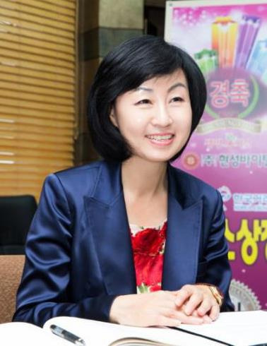 신지윤 현성바이탈 대표