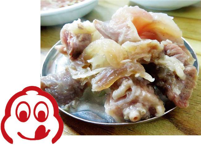 미쉐린 마스코트 ‘비벤덤’이 입맛을 다시는 픽토그램으로 표시된 ‘빕 구르망’. 합리적인 가격에 훌륭한 음식을 제공하는 식당을 뜻한다(왼쪽). 빕 구르망에 선정된 ‘대성집’. [사진 제공 · 미쉐린 코리아]