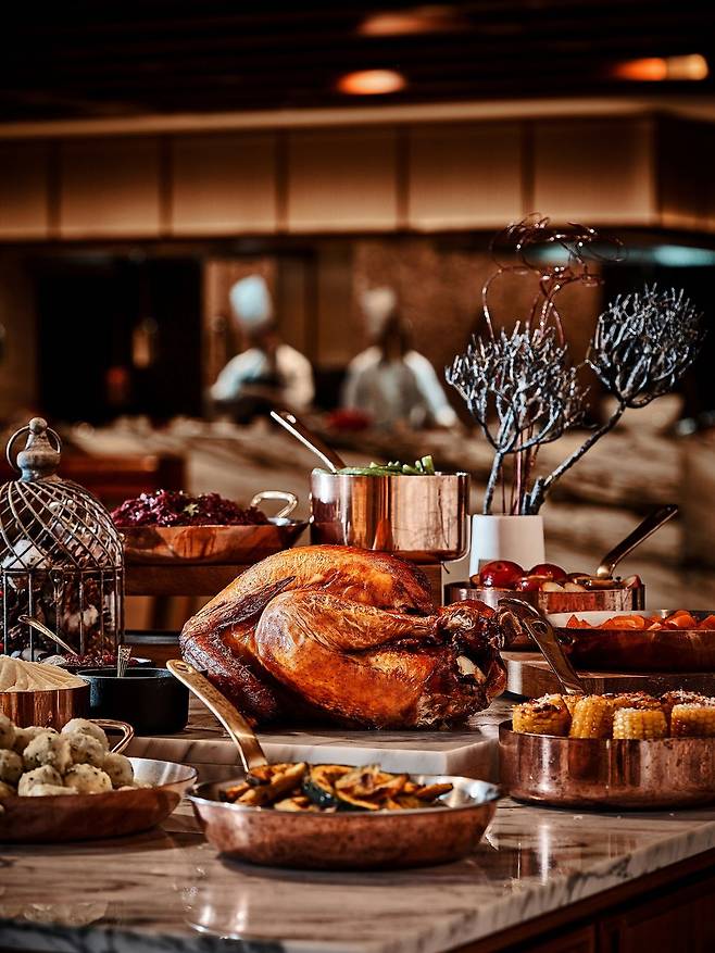 [포시즌스 호텔 서울] 더 마켓 키친, 연말 시즌 한정 메뉴.