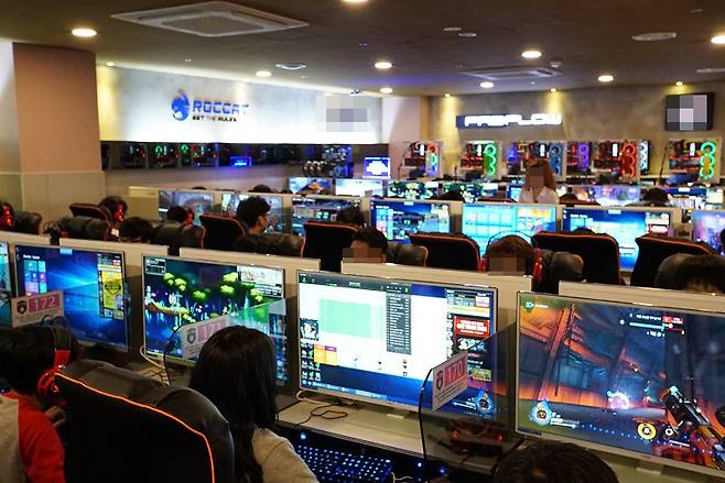 로떼PC방 전경.