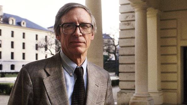 존 롤스(John Rawls). 정의가 무엇인가를 마이클 샌덜보다 30년 먼저 고민한 하버드대 교수