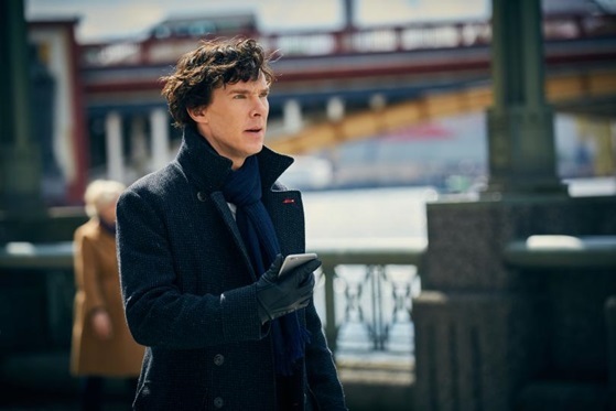 지난달 31일 '셜록 시즌4' 공개를 앞두고 영국 배우 베네딕트 컴버배치가 새로운 시즌 제작이 쉽지 않을 것이라고 밝혔다. /사진=드라마 '셜록' 스틸컷