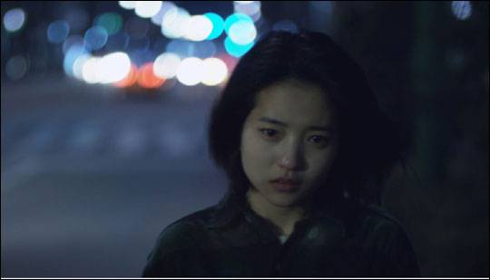 김태리 주연의 '문영'은 카메라로 세상을 담는 말 없는 소녀 문영의 이야기를 담았다.ⓒKT&G 상상마당