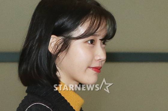 [★포토]아이유, '옆모습도 예쁘죠?'