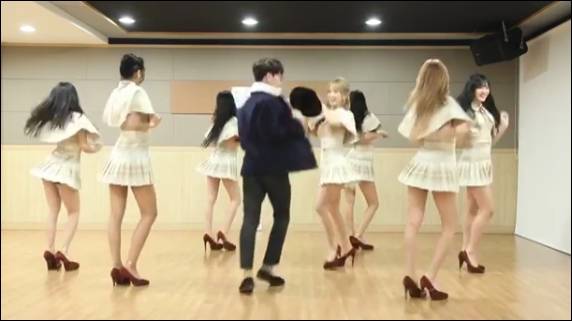 조우종의 아잉춤 화제. ⓒ설현 인스타그램