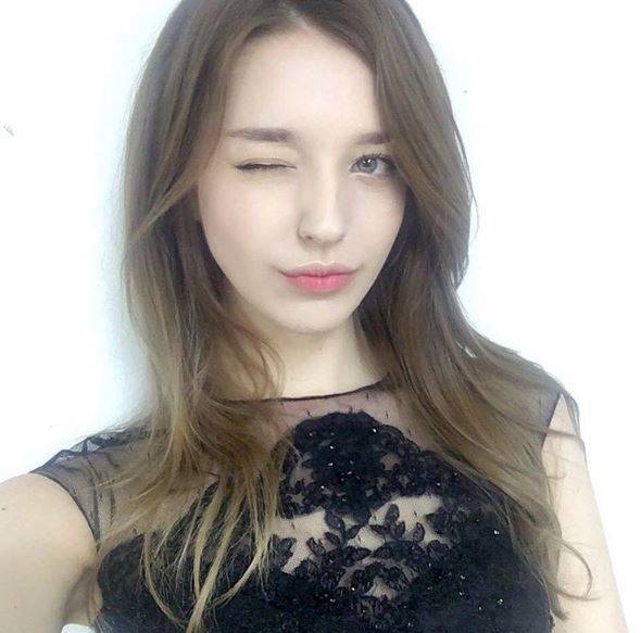 [사진 'angelinadanilova' 인스타그램]