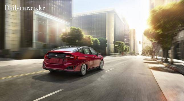 혼다, 2017 클라리티 퓨얼셀