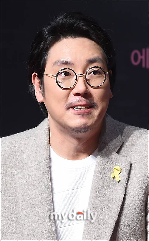 ▲ 조진웅 '군살 쏙 빠졌네'